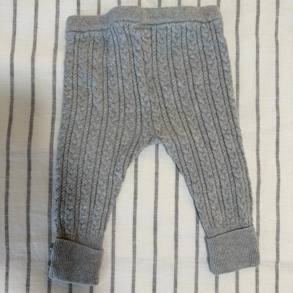 GAP Baby White Knit Hoodie and Pants Set‎